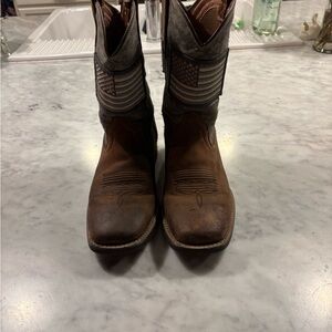 Ariat boots size 7